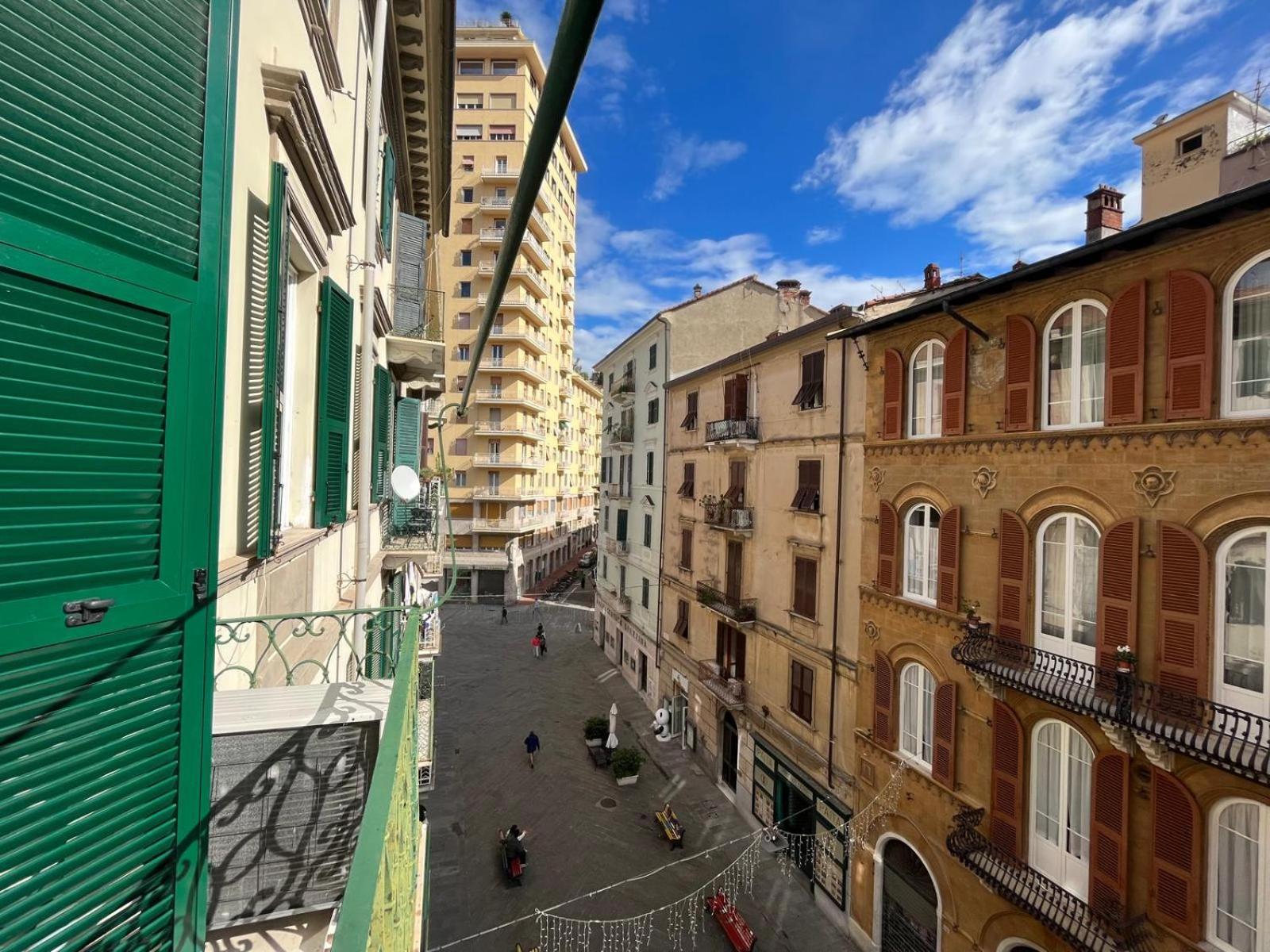 Centrale Ampio Appartamento 5 Minuti Stazione Cinque Terre لا سبيتسْيا المظهر الخارجي الصورة